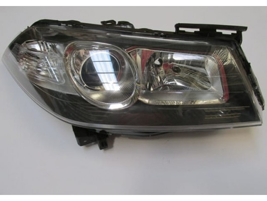 RENAULT MEGANE- 2- 07/09; FAR LAMBASI SAĞ ELEKTRİKLİ/MOTORSUZ SİYAH MERCEKLİ MAKYAJLI(AYFAR(E MARKLI