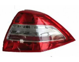 RENAULT MEGANE- 2- 07/09; STOP LAMBASI SAĞ KIRMIZI/BEYAZ (SEDAN) MAKYAJLI TİP (MARS) (E MARKLI)