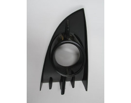 RENAULT SCENIC- 2- 07/09; SİS LAMBA KAPAĞI SAĞ SİS DELİKLİ SİYAH (DIŞ ÇERÇEVESİ SİYAH) 2PARÇA(TYG)