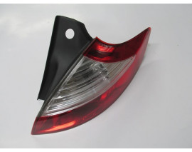 RENAULT MEGANE- 3- HB- 14/15; DIŞ STOP LAMBASI SAĞ KIRMIZI/BEYAZ (PLEKSAN)