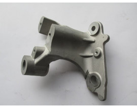 RENAULT TALISMAN- 21/22; MOTOR BEŞİĞİ BAĞLANTI AYAĞI SAĞ (BEŞİK DARBE EMİCİ) (ALÜMİNYUM)