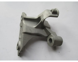 RENAULT TALISMAN- 21/22; MOTOR BEŞİĞİ BAĞLANTI AYAĞI SAĞ (BEŞİK DARBE EMİCİ) (ALÜMİNYUM)