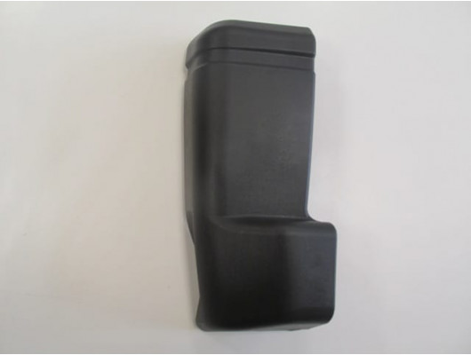 MITSUBISHI L300- MİNİBÜS- 88/09; ARKA TAMPON UCU SOL (PLASTİK) (REFLEKTÖR DELİKSİZ) (EURO BODY)