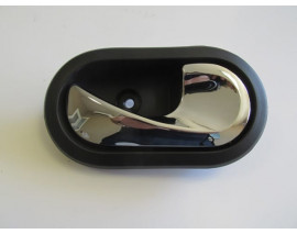 RENAULT KANGOO- 3- 08/13; ÖN KAPI İÇ AÇMA KOLU SAĞ SİYAH (ELCEĞİ NİKELAJLI)