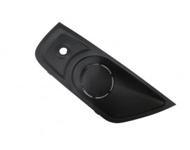 RENAULT MASTER- 4- 20/24; SİS LAMBA KAPAĞI SAĞ (SİS DELİKSİZ) (SENSÖR DELİKLİ) (İTALYA)