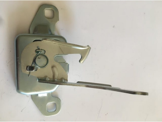 DACIA DUSTER- 10/13; KAPUT KİLİDİ