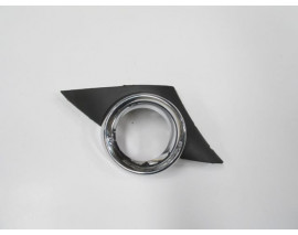 PEUGEOT 207- 06/09; SİS LAMBA KAPAĞI SAĞ SİYAH SİS DELİKLİ (SİS ÇERÇEVESİ NİKELAJLI)(SPORT TİPİ)