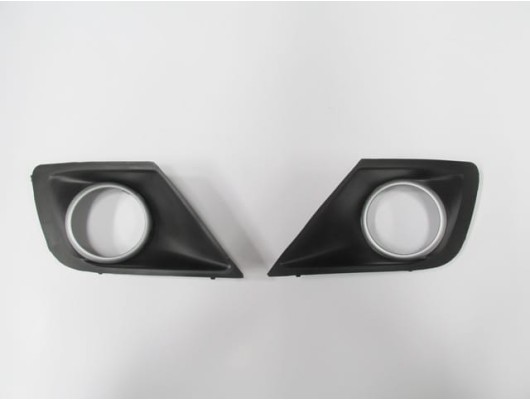 PEUGEOT 207- 09/12; SİS LAMBA KAPAĞI SAĞ/SOL SET (2 PARÇA) SİS DELİKLİ ÇERÇEVESİ GRİ