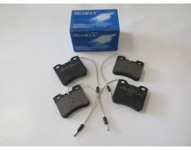 PEUGEOT 106- 91/96; ÖN FREN BALATASI (4 KABLOLU)(DİSK)(71,9X60,6X17) (BRAMAX)