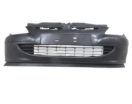 PEUGEOT 307- 01/05; ÖN TAMPON SİYAH/PANJURLU KOMPLE/ BANDLI/KARLIKLI/ÇEKİ KAPAKLI (TW)