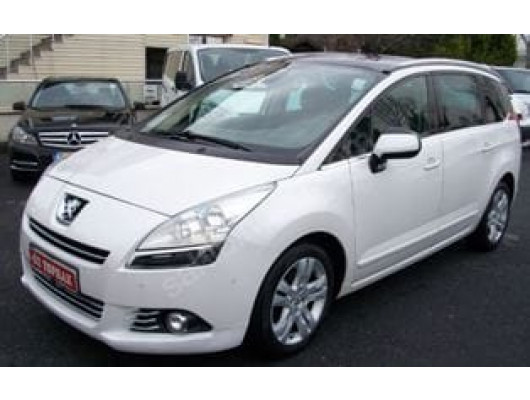 PEUGEOT 5008- 09/16; ARAÇ BİLGİLERİ VE RESİMLERİ