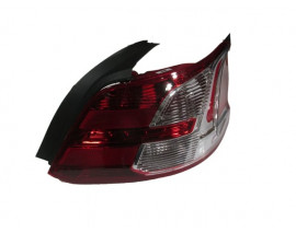 PEUGEOT 301- 13/16; STOP LAMBASI SAĞ KIRMIZI/BEYAZ (MARS) (E MARKLI)