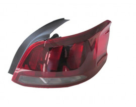 PEUGEOT 301- 17/21; STOP LAMBASI SAĞ KIRMIZI/BEYAZ (MARS) (E MARKLI)