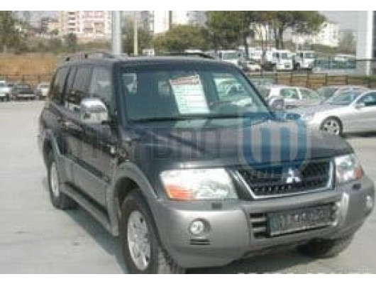 MITSUBISHI PAJERO- 00/06; ARAÇ BİLGİLERİ VE RESİMLERİ
