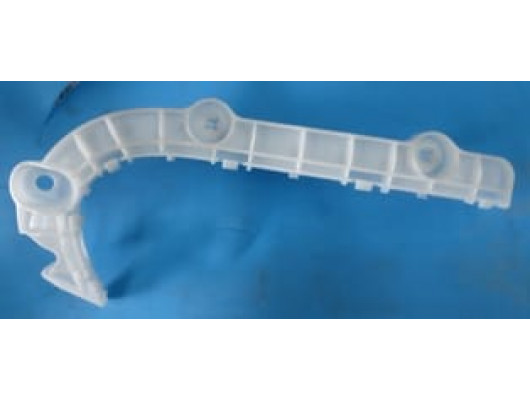 MITSUBISHI OUTLANDER- 08/09; ÖN TAMPON BAĞLANTI BRAKETİ SAĞ (PLASTİK) (TW)