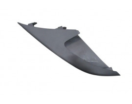 PORSCHE MACAN- 14/17; ÖN TAMPON PANJURU ÜST ÇITASI SAĞ SİYAH (TW)