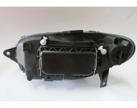 FIAT ALBEA- 05/13; FAR LAMBASI SAĞ ELEKTRİKLİ/MOTORSUZ SİYAH 8 FİŞLİ (AYFAR) (E MARKLI)