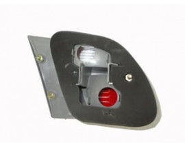 FIAT ALBEA- 02/05; İÇ STOP LAMBASI SOL KIRMIZI/BEYAZ (DUYSUZ) (PLEKSAN)