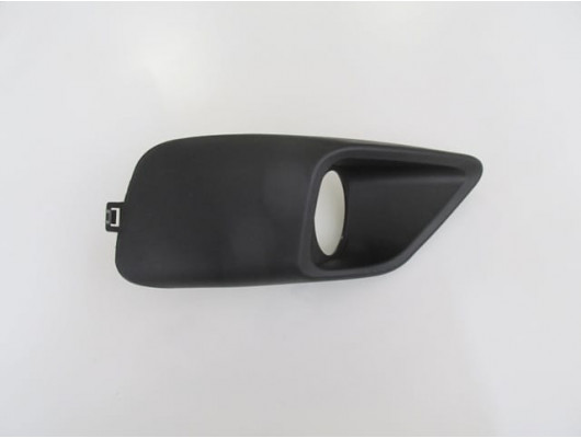 FIAT PRATICO- 15/22; SİS LAMBA KAPAĞI SAĞ SİS DELİKLİ