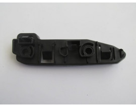 FIAT EGEA- SD/HB- 15/20; ÖN TAMPON BAĞLANTI BRAKETİ ALT SAĞ (ÇAMURLUĞA TAKILAN)