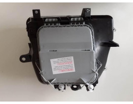 FIAT DOBLO- 01/05; FAR LAMBASI SOL ELEKTRİKLİ/MOTORSUZ/SİYAH 8FİŞLİ (SİYAH BANDLI)(AYFAR) (E MARKLI)