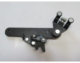 FIAT DOBLO- 15/23; SÜRGÜLÜ KAPI ALT RAY BAĞLANTISI SOL