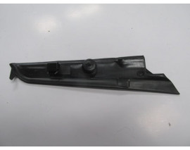 FIAT GRANDE PUNTO- 06/12; ÖN CAM KENAR PLASTİĞİ SAĞ (SİLGİ PANELİ/TESPİT PLASTİĞİ) SAĞ