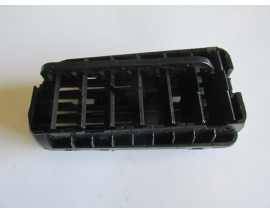 FIAT GRANDE PUNTO- 06/12; ÖN GÖGÜS ORTA ÜFLEME PETEGI SAG (DIFIZÖR)