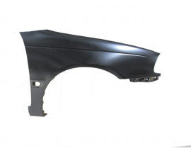 TOYOTA AVENSIS- 01/02; ÖN ÇAMURLUK DELİKLİ SAĞ (TYG)