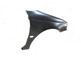 TOYOTA AVENSIS- 01/02; ÖN ÇAMURLUK DELİKLİ SAĞ (TYG)