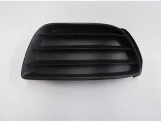 FIAT PUNTO- 03/06; SİS LAMBA KAPAĞI SAĞ SİYAH (SİS DELİKSİZ) (TYG)