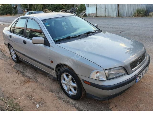 VOLVO S40- 96/00; ARAÇ BİLGİLERİ VE RESİMLERİ