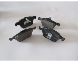 VOLVO S60- 00/04; ÖN FREN BALATASI (KABLOSUZ)(DİSK)(155,2X72,3X18,6/15;6,4X71,6X17)(BRAMAX)