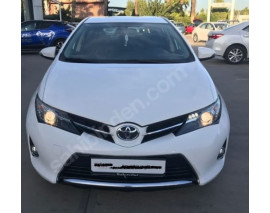 TOYOTA AURIS- 13/15; ARAÇ BİLGİLERİ VE RESİMLERİ
