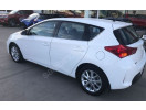 TOYOTA AURIS- 13/15; ARAÇ BİLGİLERİ VE RESİMLERİ