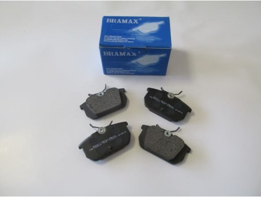 ALFA ROMEO 146- 95/00; ARKA FREN BALATASI 1.4/1.6/1,7/1,9cc (KABLOSUZ)(DİSK)(87.2X44.5X14) (BRAMAX)