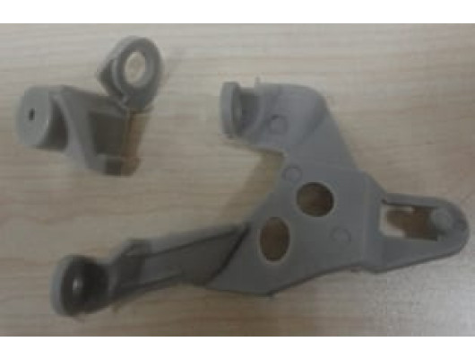 TOYOTA COROLLA- ZZE121- 02/06; FAR ÜST VE YAN TAMİR KİTİ SOL (BAĞLANTI BRAKETİ) (2Lİ SET)