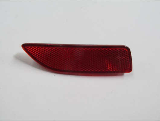 TOYOTA COROLLA- E150- 10/13; ARKA TAMPON REFLEKTÖRÜ SAĞ KIRMIZI