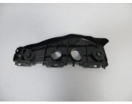 TOYOTA COROLLA- E150- 10/13; ÖN TAMPON İÇ BAĞLANTI BRAKETİ SAĞ PLASTİK