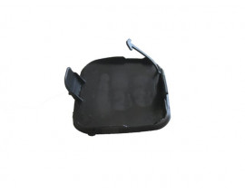 TOYOTA COROLLA- E150- 10/13; ÖN TAMPON ÇEKİ DEMİRİ KAPAĞI SAĞ (KARE)