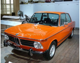 BMW 2 SERI- 1600- 66/75; ARAÇ BİLGİLERİ VE RESİMLERİ