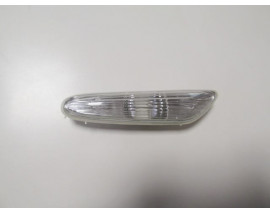 BMW 3 SERI- E90- 05/09; ÇAMURLUK SİNYALİ SAĞ BEYAZ (FAMELLA)
