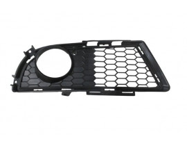 BMW 3 SERI- E90- 09/11; SİS LAMBA KAPAĞI SAĞ SİS DELİKLİ (TAMPON IZGARASI) (M-TECH/LCI)