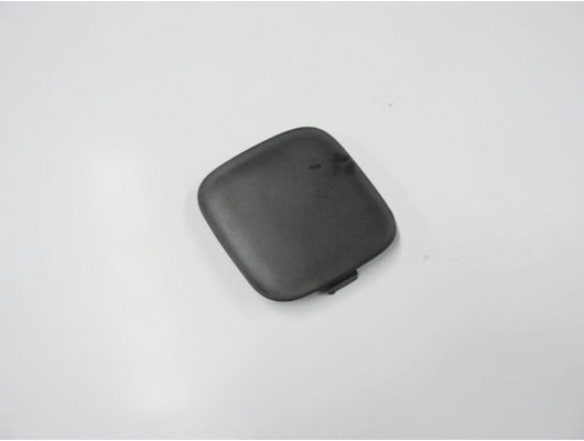 TOYOTA COROLLA- NDE180- 16/18; ÖN TAMPON ÇEKİ DEMİRİ KAPAĞI