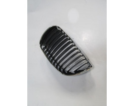 BMW 1 SERI- E87- 04/08; ÖN PANJUR SOL SİYAH/NİKELAJ ÇERÇEVELİ (TYG)