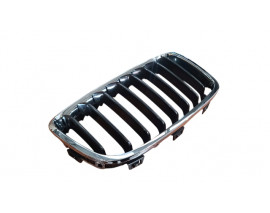 BMW 1 SERI- F20- 12/15; ÖN PANJUR SAĞ (NİKELAJ ÇERÇEVELİ) (İÇ PETEKLERİ SİYAH) (SPORT) (TYG)