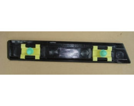 BMW 5 SERI- E39- 96/00; ÖN ÇAMURLUK BANDI SAĞ SİYAH/NİKELAJ KAPLAMALI (TW)