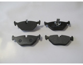 BMW 5 SERI- E39- 01/03; ARKA FREN BALATASI (KABLOSUZ)(DİSK) (121,9X45X16,5/123,1X45X16,5)(BRAMAX)