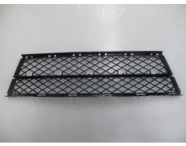 BMW 5 SERI- E60- 07/10; ÖN TAMPON PANJURU ORTA SİYAH (TW)