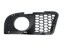 BMW 5 SERI- F10- 10/13; SİS LAMBA KAPAĞI SAĞ SİS DELİKLİ (M5)